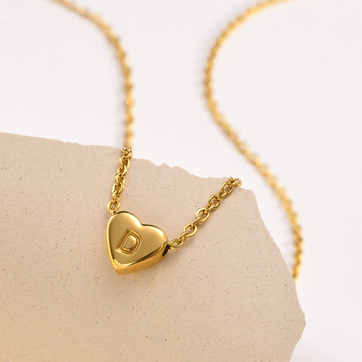 Heart Initial Gold Necklace - Joie d’Or