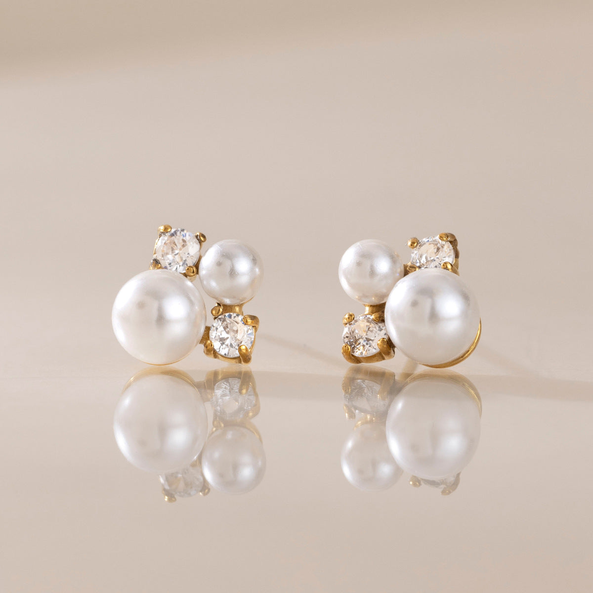 Blanche Pearl Cluster Gold Earrings