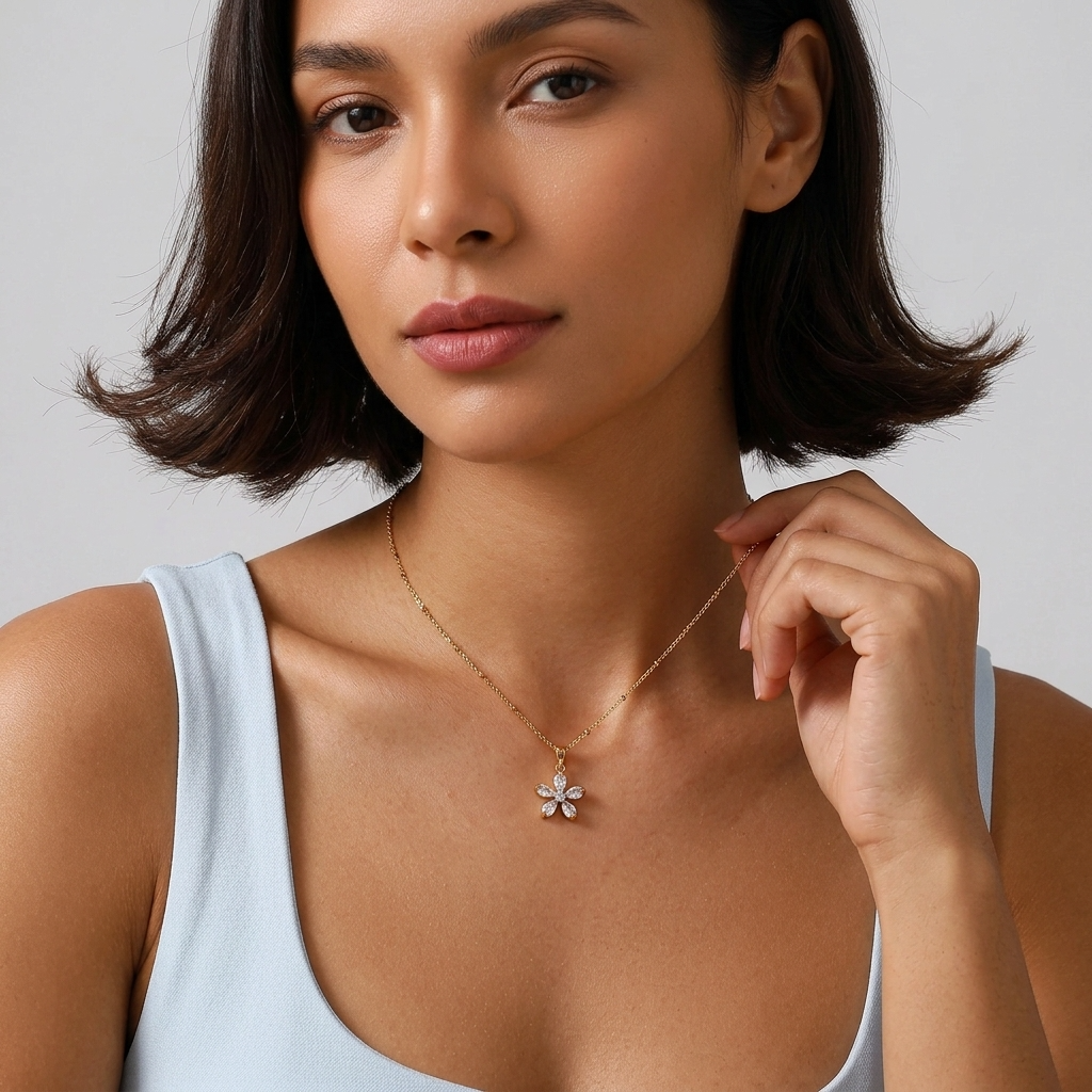 Eléonore Crystal Floral Pendant Necklace - Joie d’Or