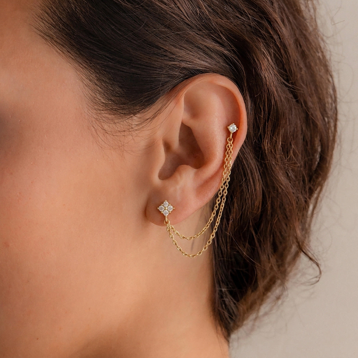 Félicie Flower Chain Gold Earrings