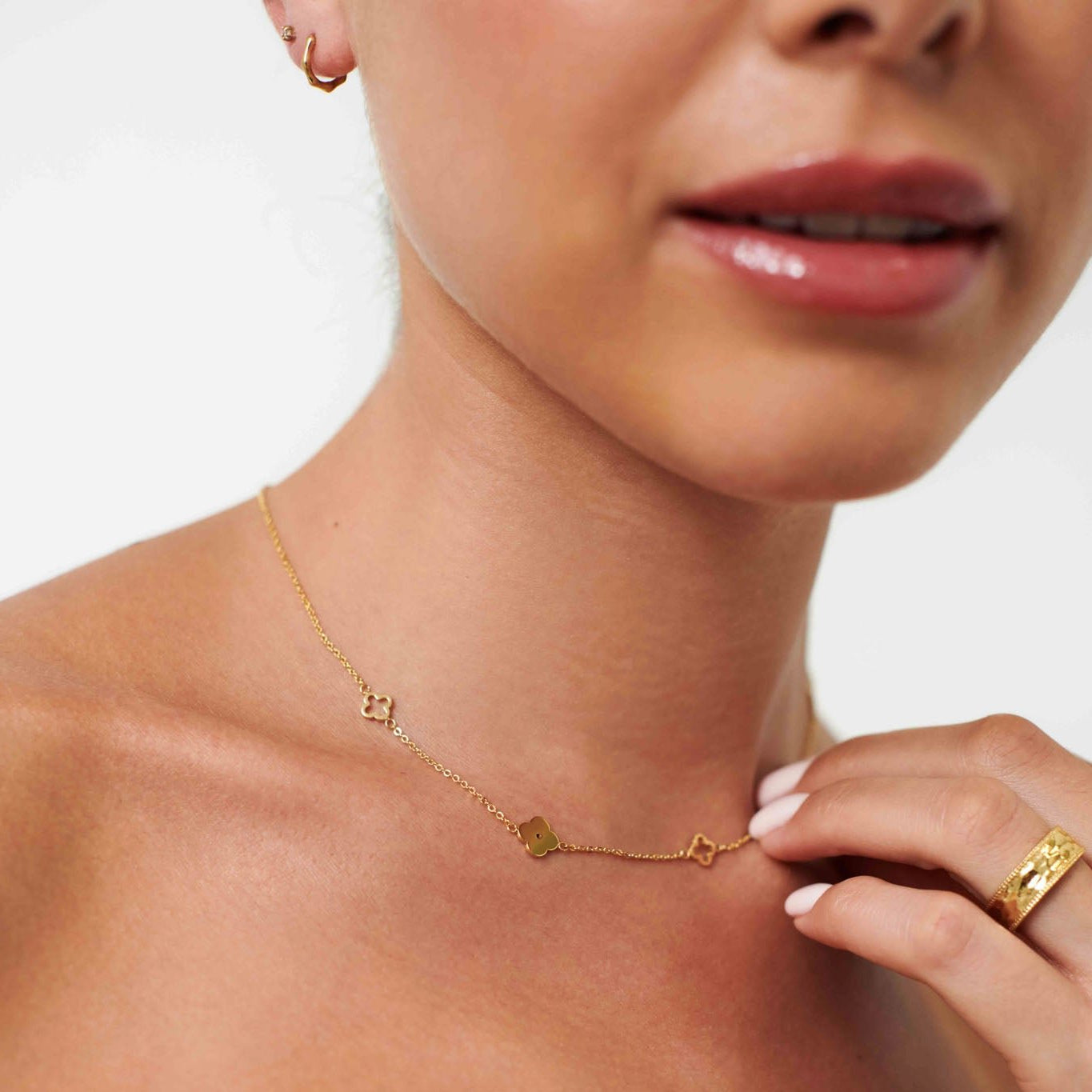 Mia Clover Necklace