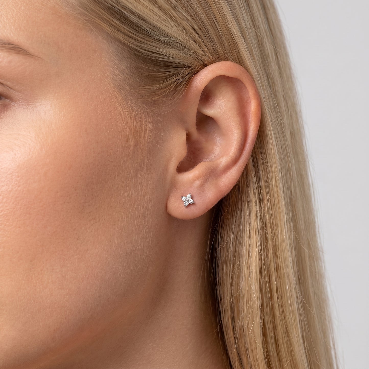 Agathe Four-Petal Crystal Flower Silver Earrings - Joie d’Or