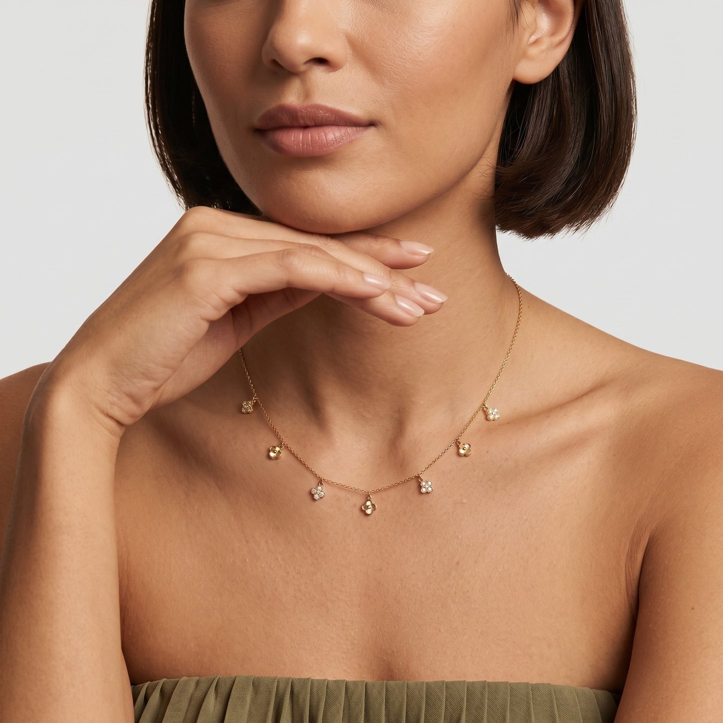 Amelia Crystal Flower Gold Necklace - Joie d’Or