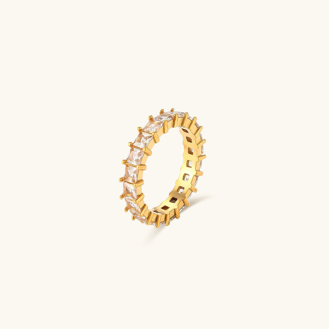 Unna Crystal Ring