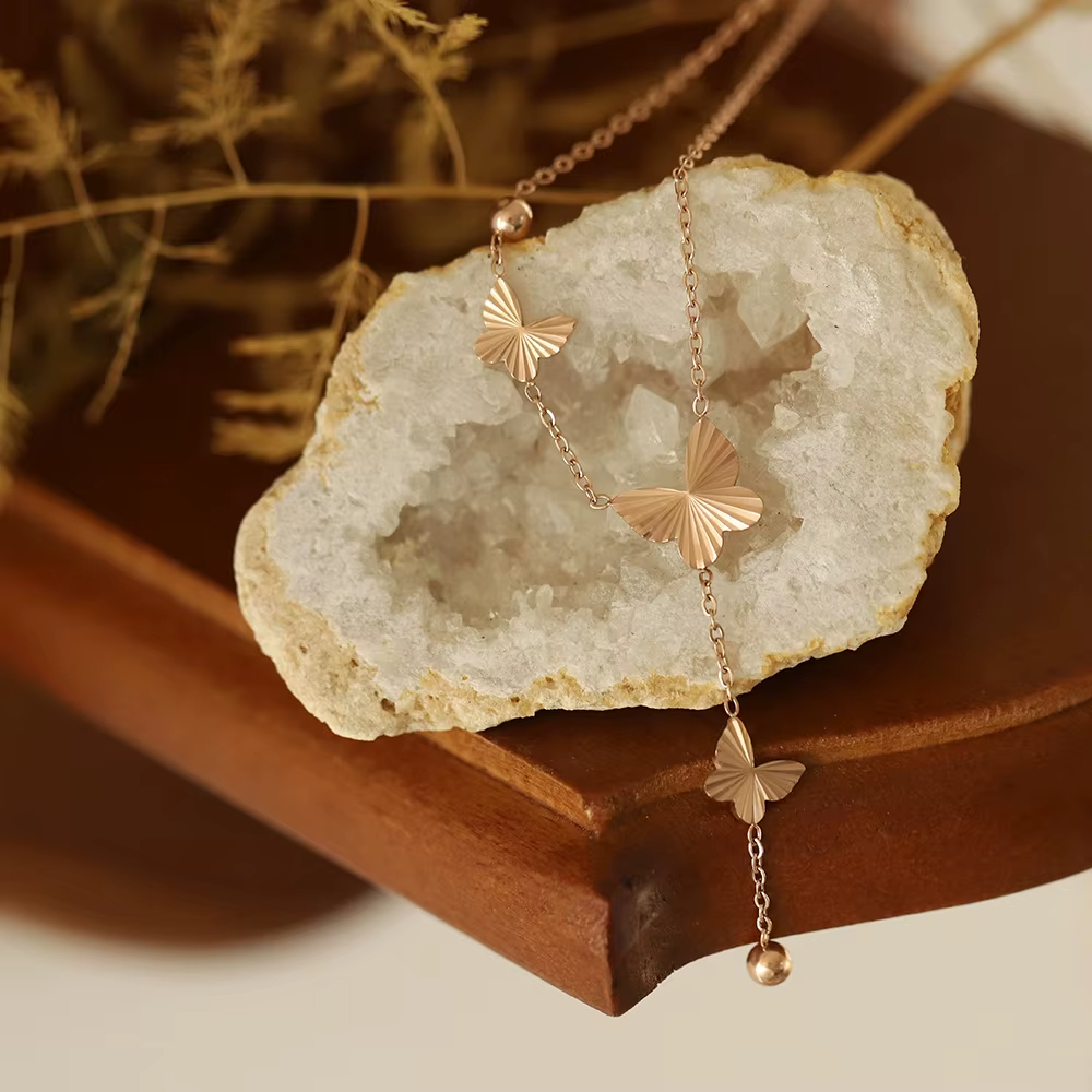 Bella Butterfly Necklace - Joie d’Or