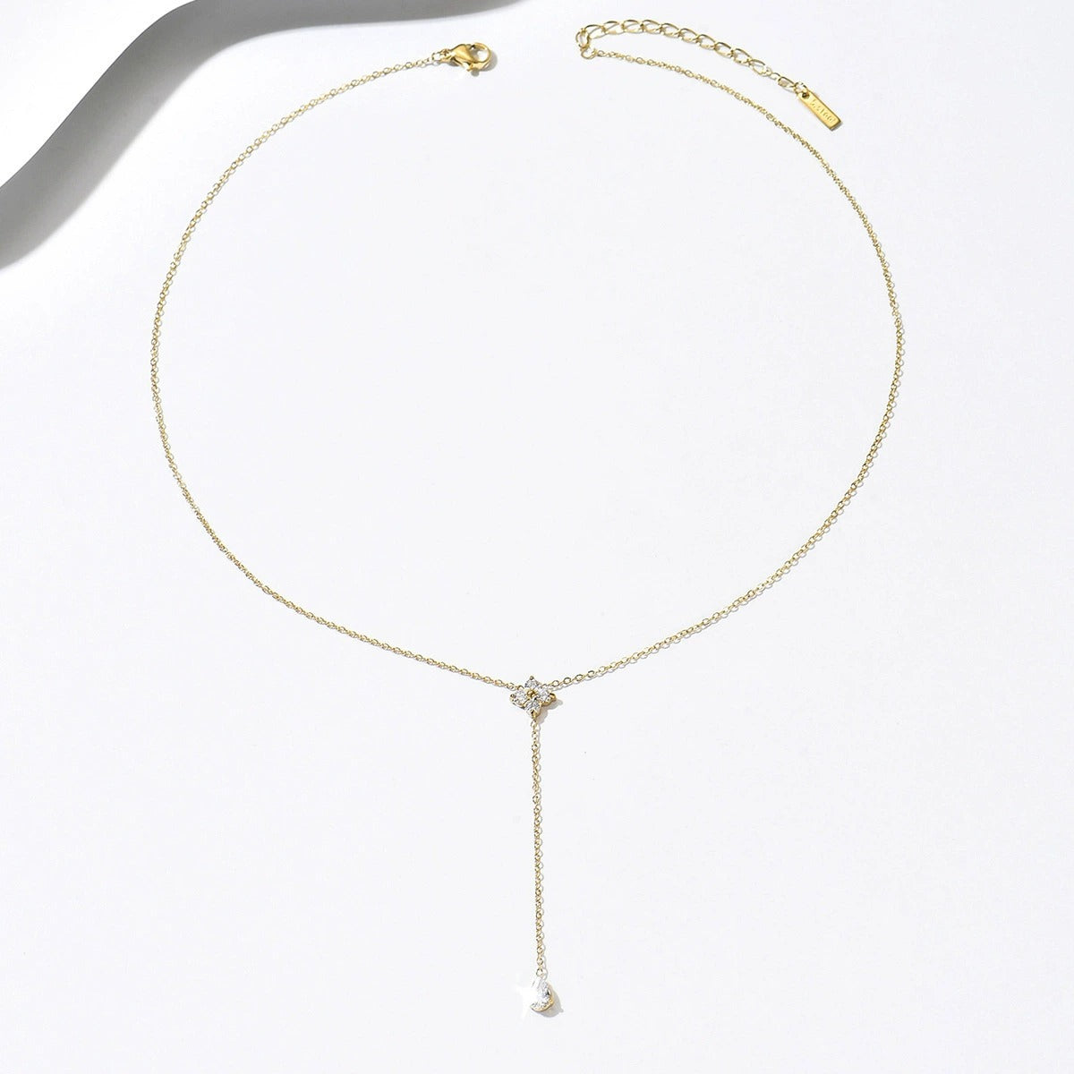 Marguerite Flower Lariat Gold Necklace