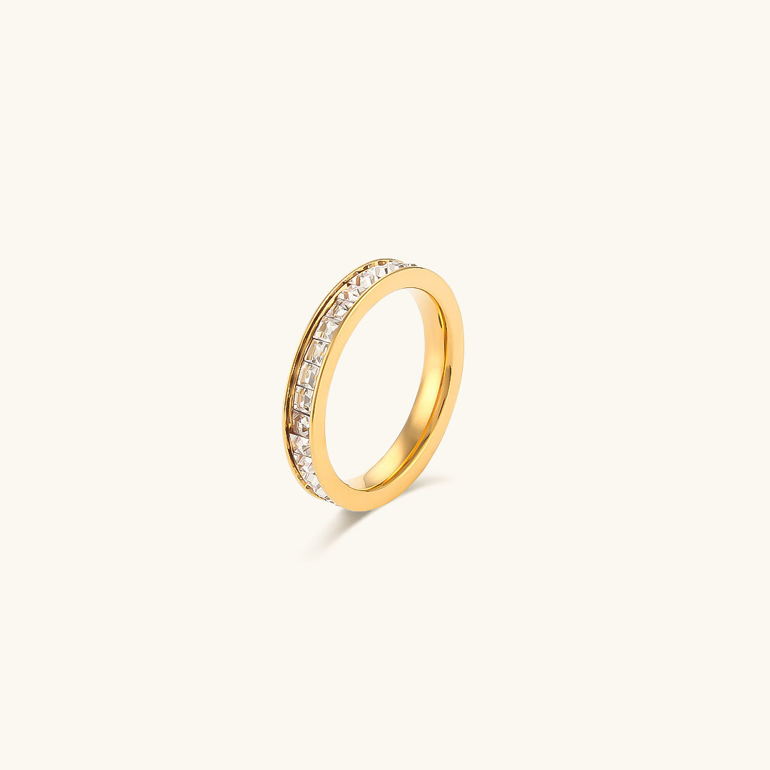 Unna Crystal Ring