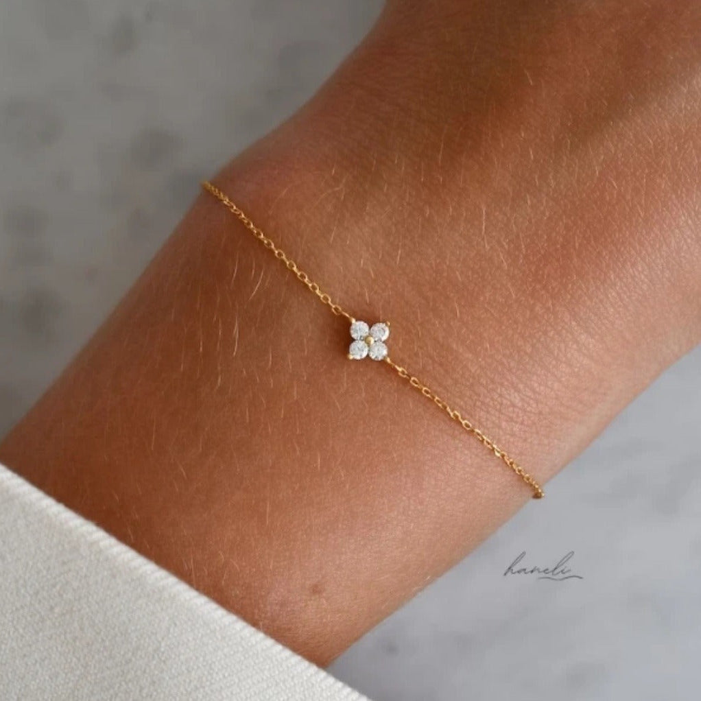 Mia Crystal Clover Bracelet