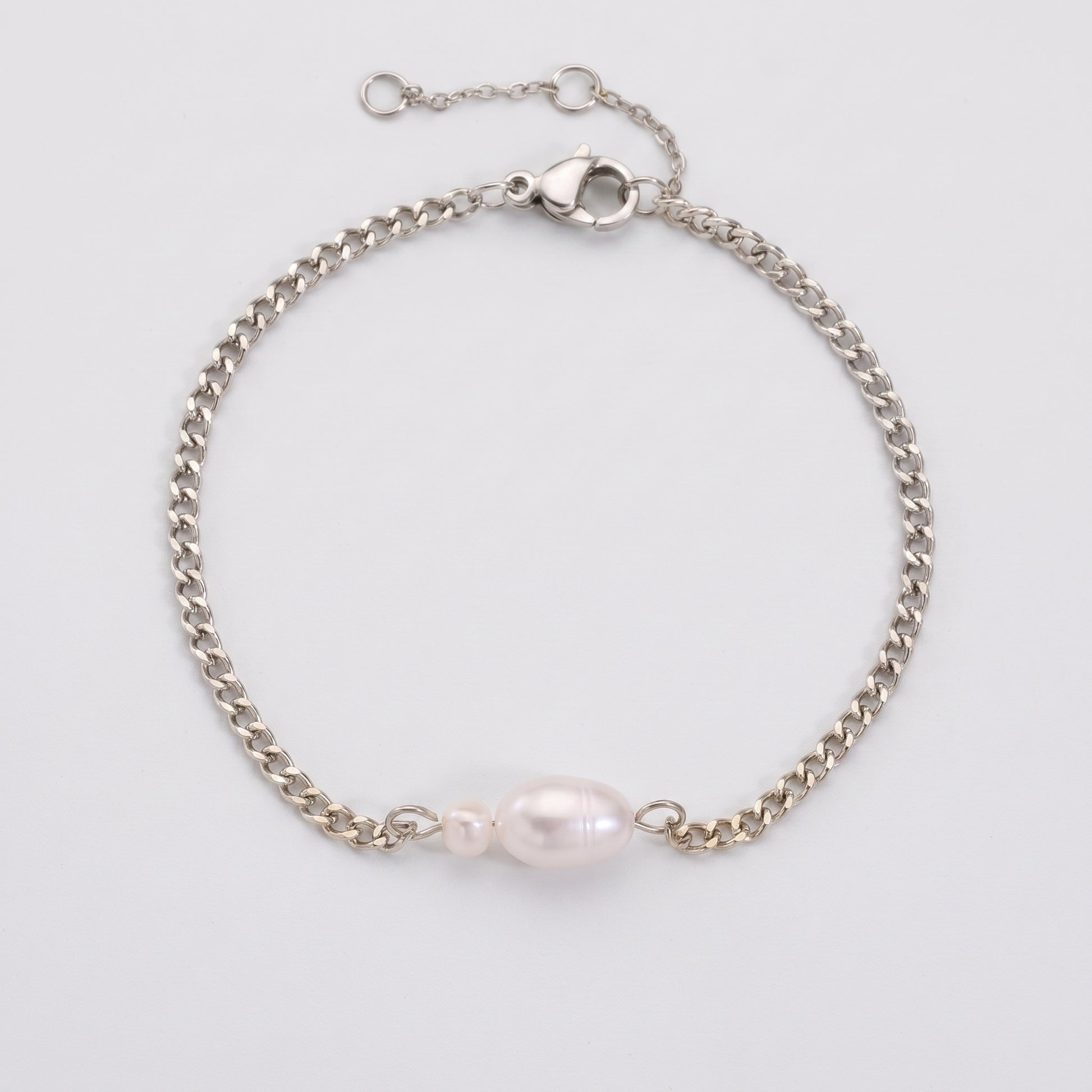 Agathe Freshwater Pearl Silver Chain Bracelet - Joie d’Or