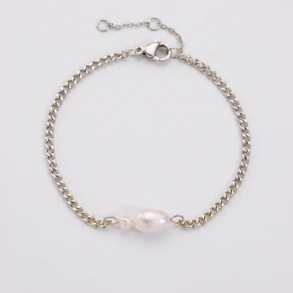 Agathe Freshwater Pearl Silver Chain Bracelet - Joie d’Or