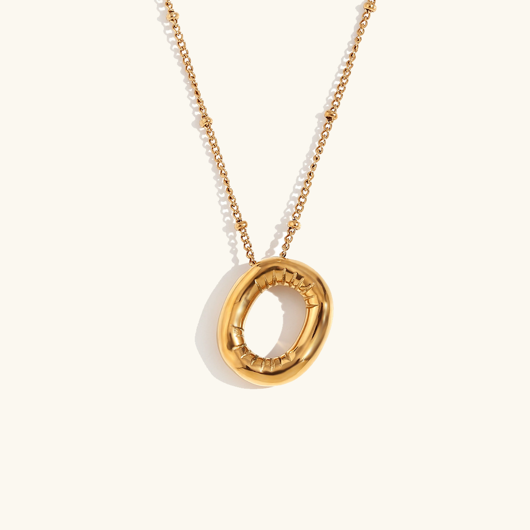 Balloon Gold Initial Necklace - Joie d’Or