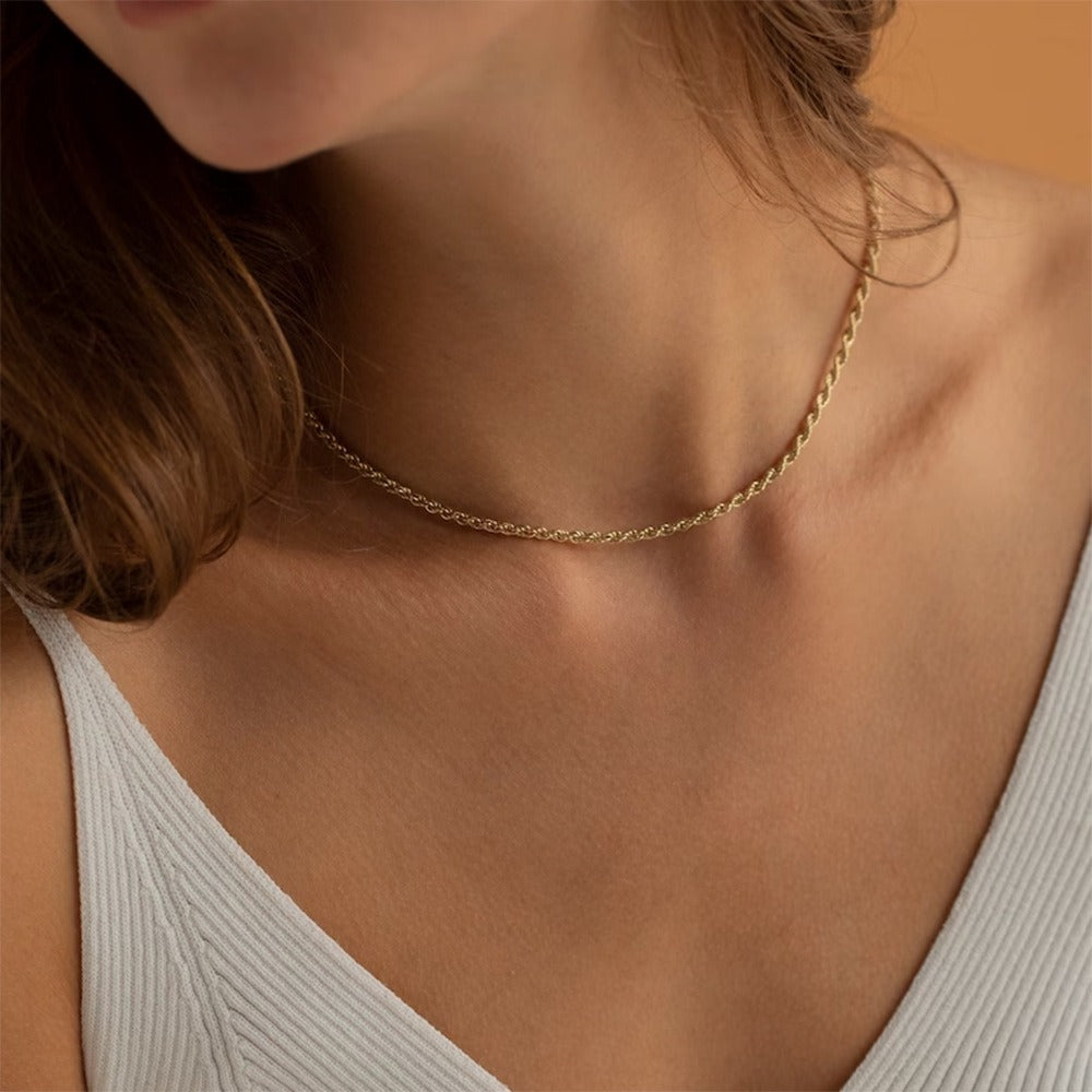 Antonela Twisted Chain Necklace