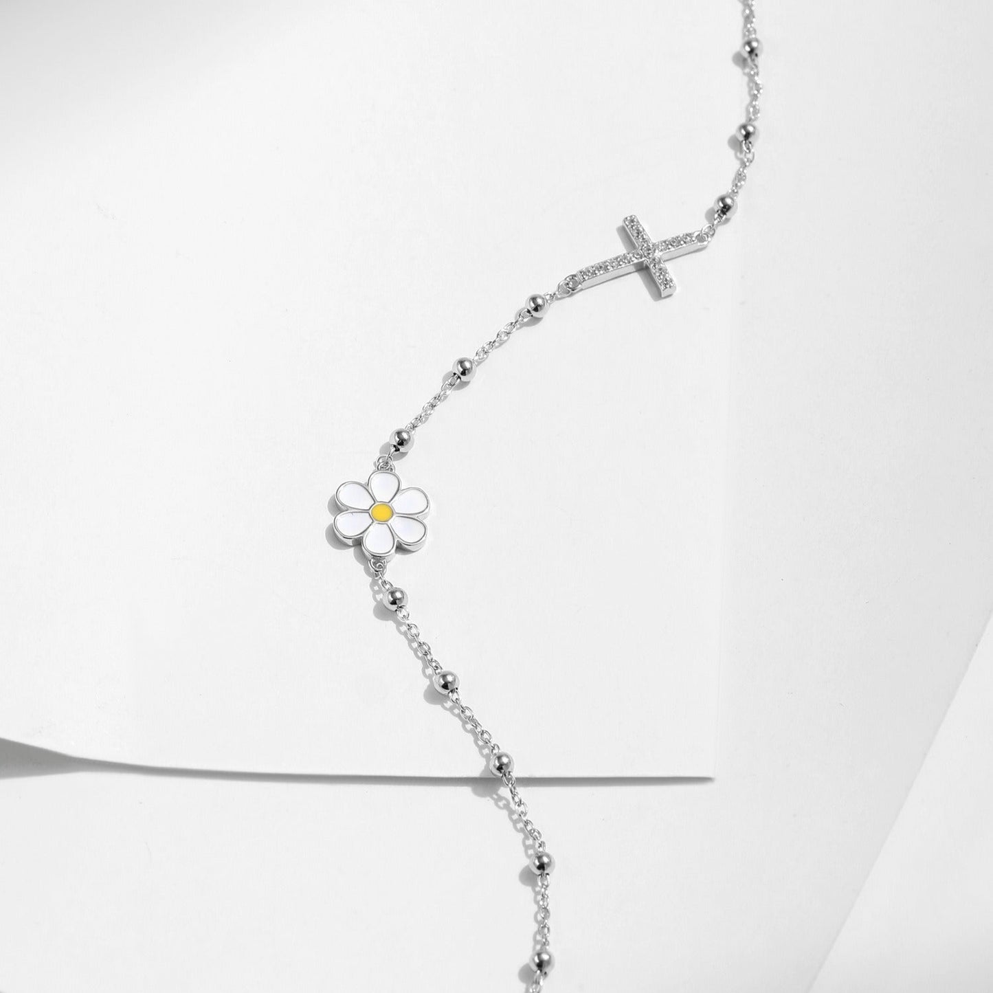 Elise Marguerite Croix Bracelet