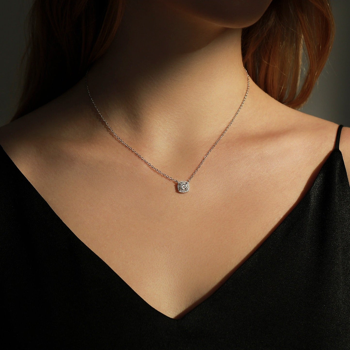 Olivia Escouade Halo Necklace