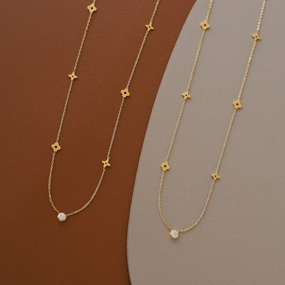 Élina Dainty Clover Necklace