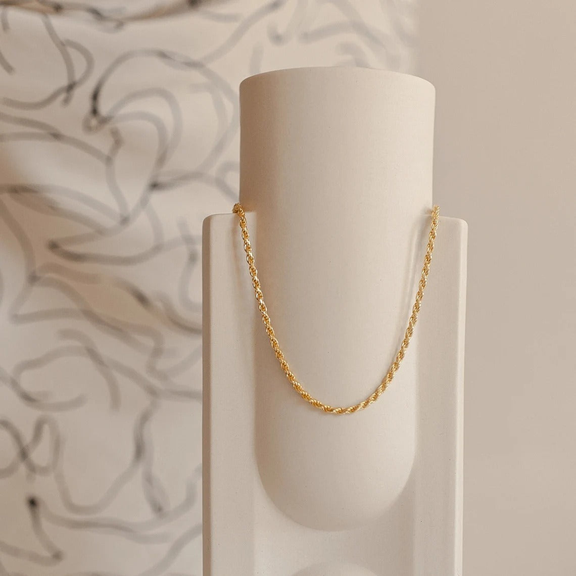 Antonela Twisted Chain Necklace