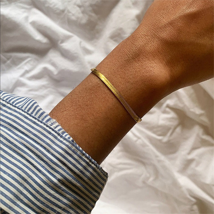 Vida Herringbone Bracelet