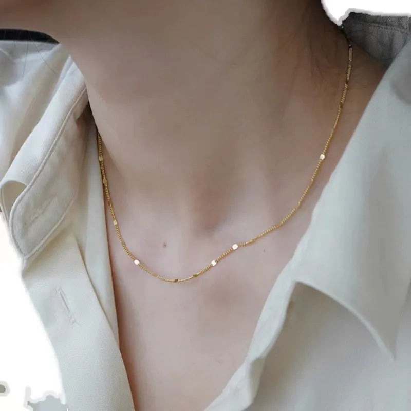 Aria Gold Dot Necklace