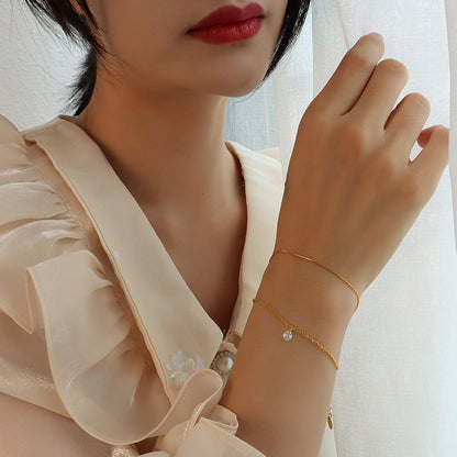 Lora Dainty Bracelet