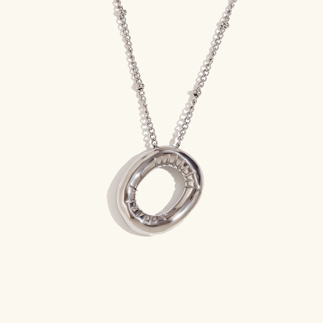 Balloon Gold Initial Necklace - Joie d’Or