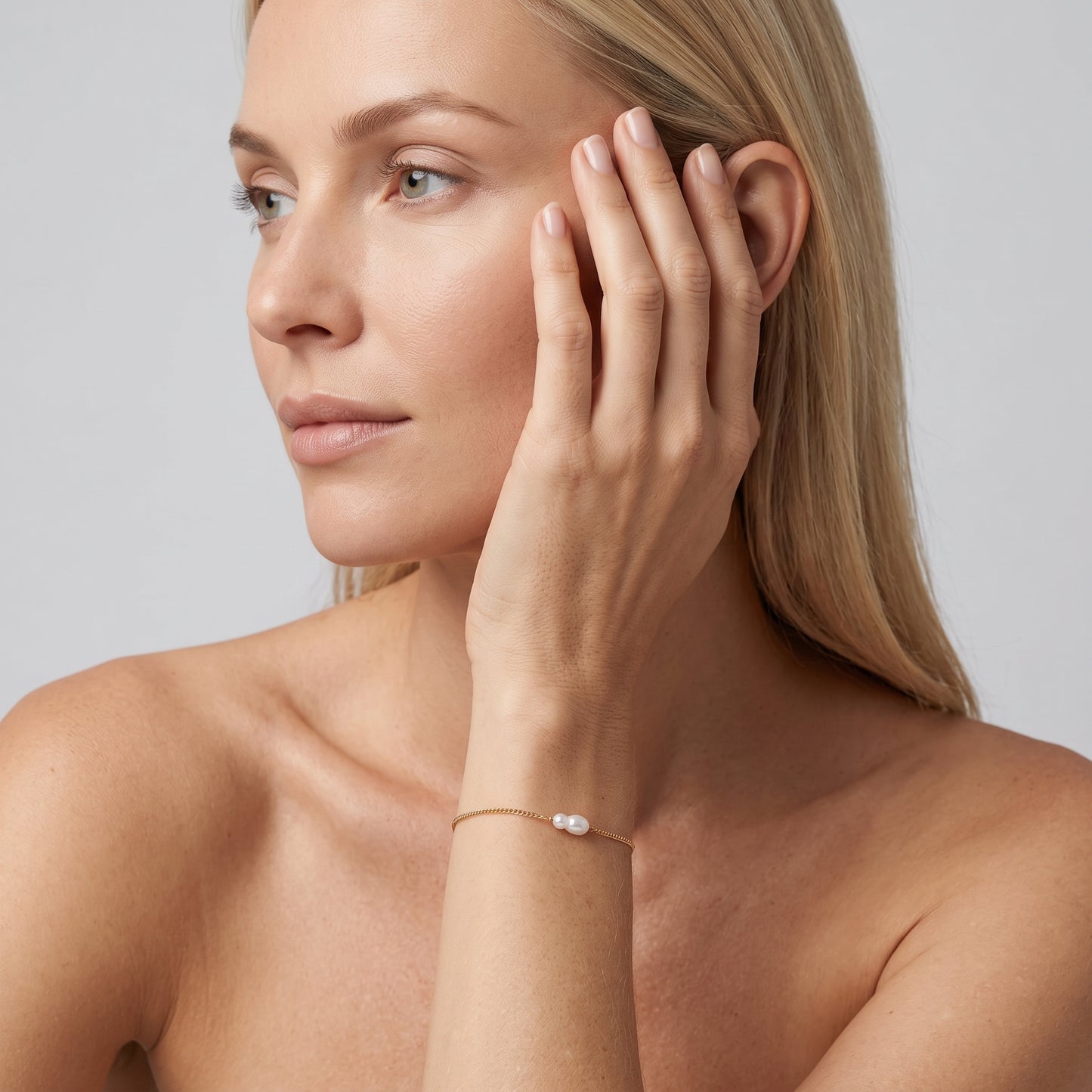 Agathe Freshwater Pearl Gold Chain Bracelet - Joie d’Or
