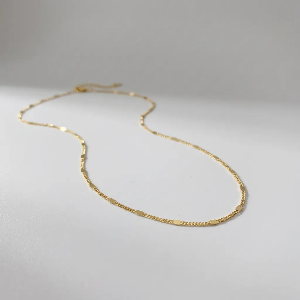 Aria Gold Dot Necklace - Joie d’Or