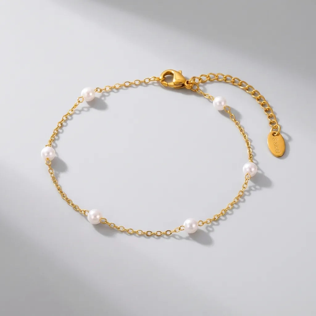 Élise Dainty Pearl Bracelet - Joie d’Or