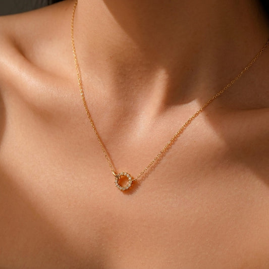 Isla Linked Circle Necklace