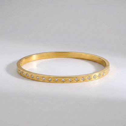 Isabella Pavé Crystal Bangle - Joie d’Or