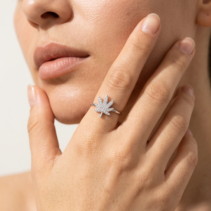 Lydia Crystal Leaf Ring - Joie d’Or