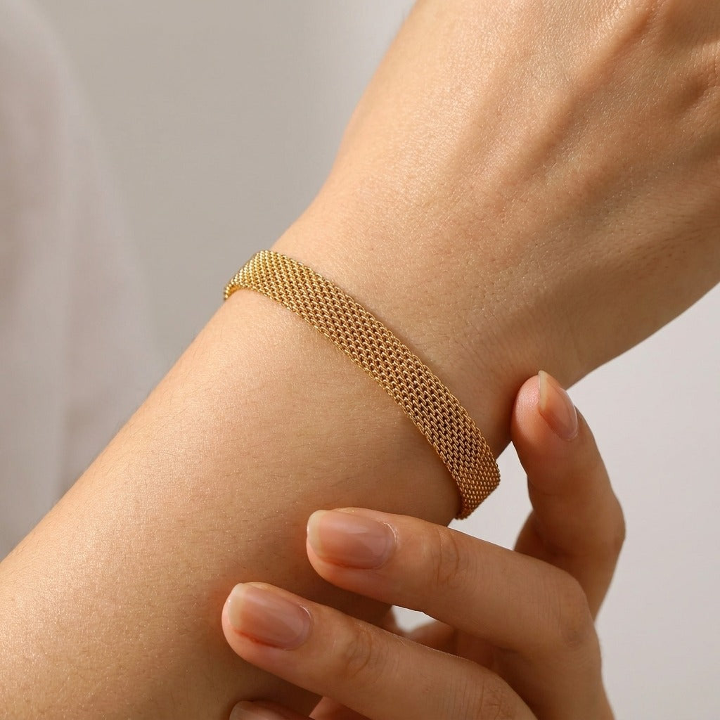 Élise Gold Mesh Bracelet - Joie d’Or