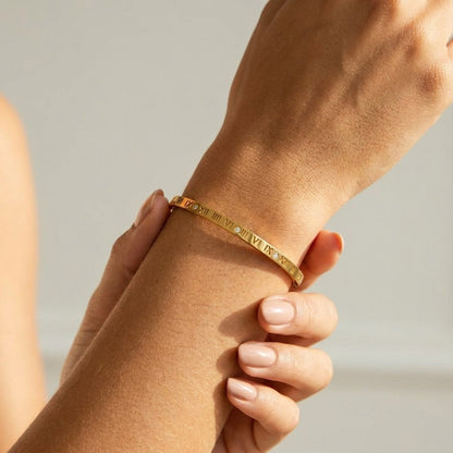 Ramona Gold Bangle - Joie d’Or