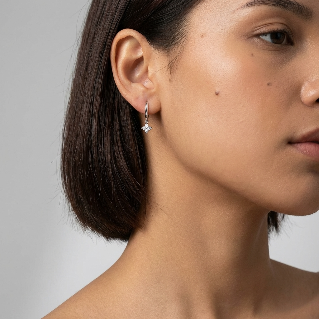 Juliette Clover Crystal Hoops - Joie d’Or