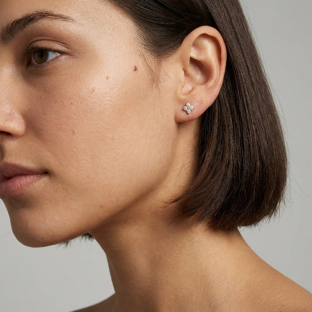 Mia Crystal Studs Earrings - Joie d’Or