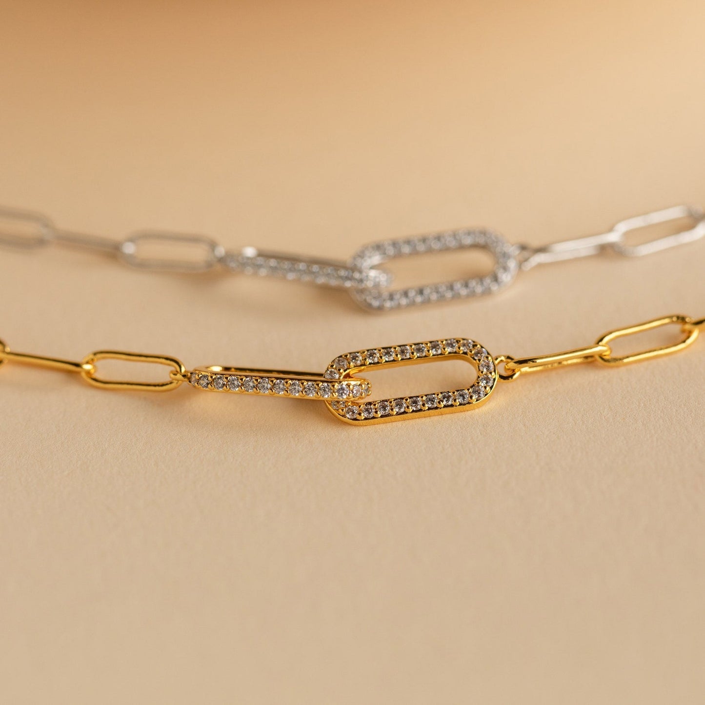 Aurélie Pavé Link Bracelet