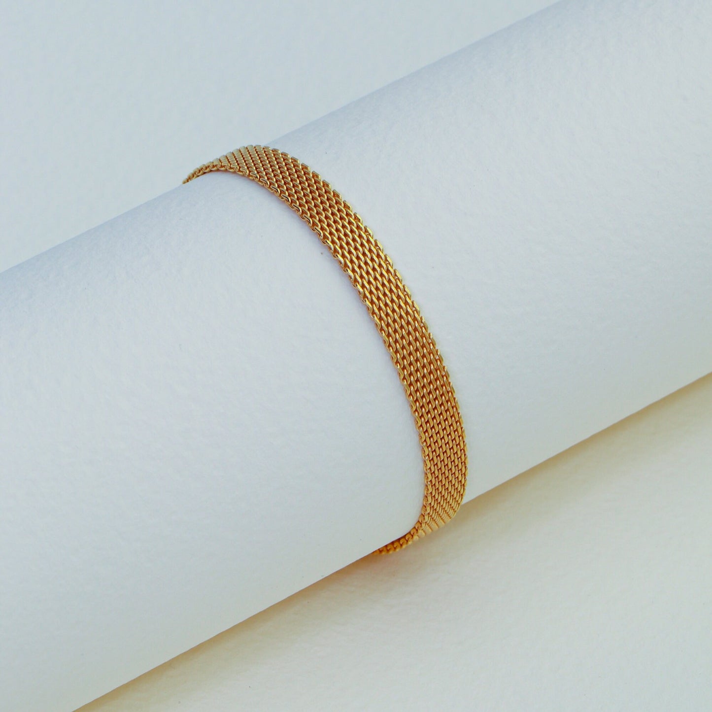 Élise Gold Mesh Bracelet
