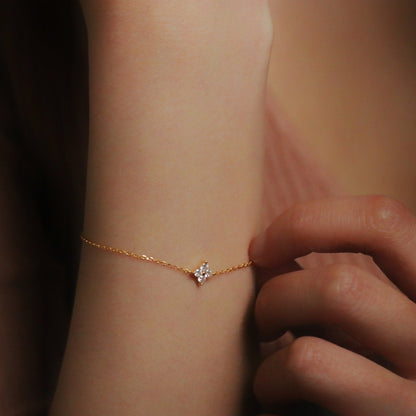Mia Crystal Clover Bracelet