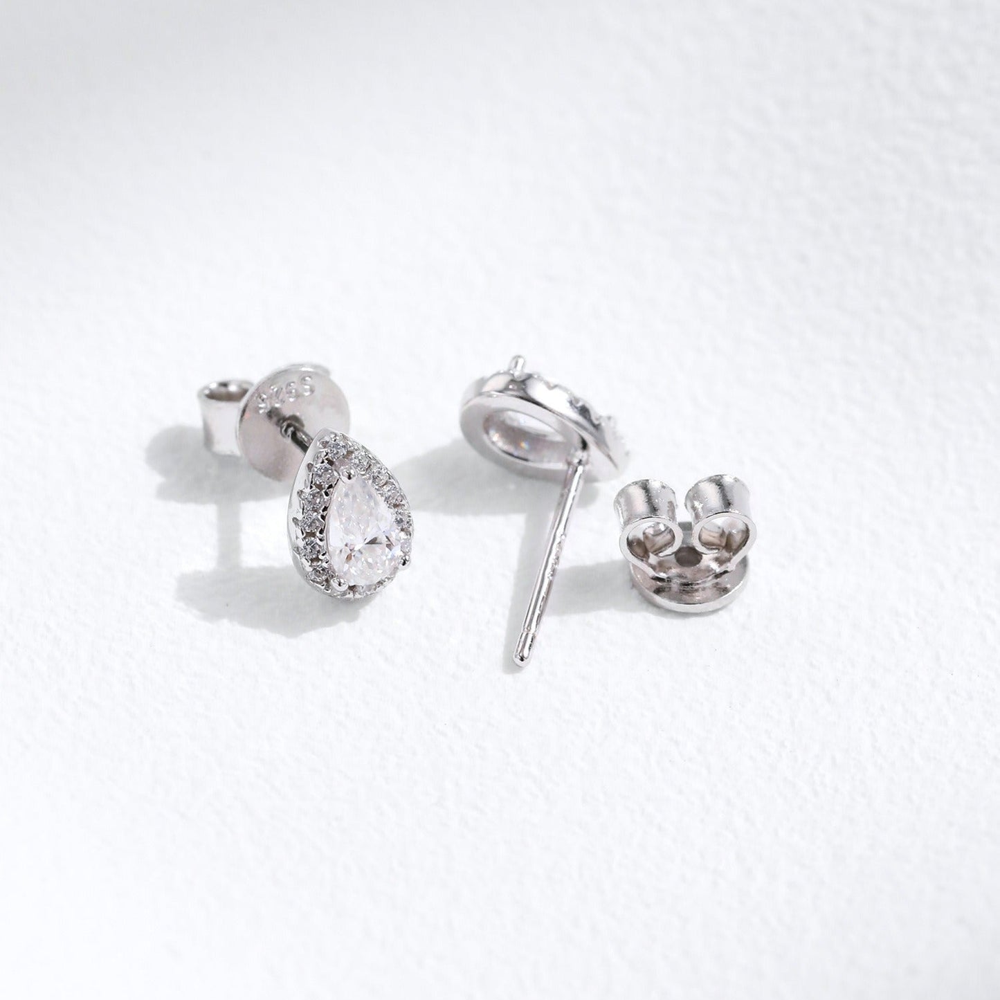 Olivia Goutte Halo Earrings