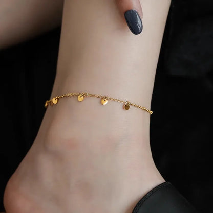 Lucie Dot Charm Anklet