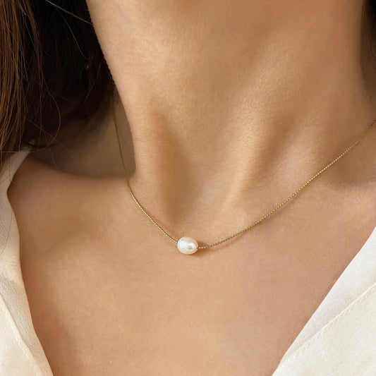 Élise Baroque Pearl Necklace