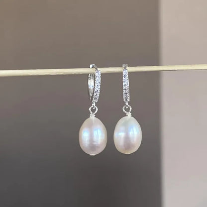 Élise Baroque Pearl Earrings