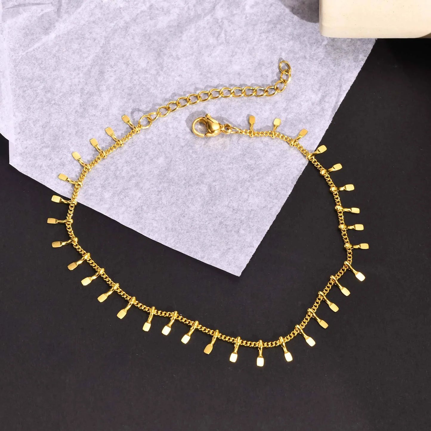 Élise Gold Tassel Anklet