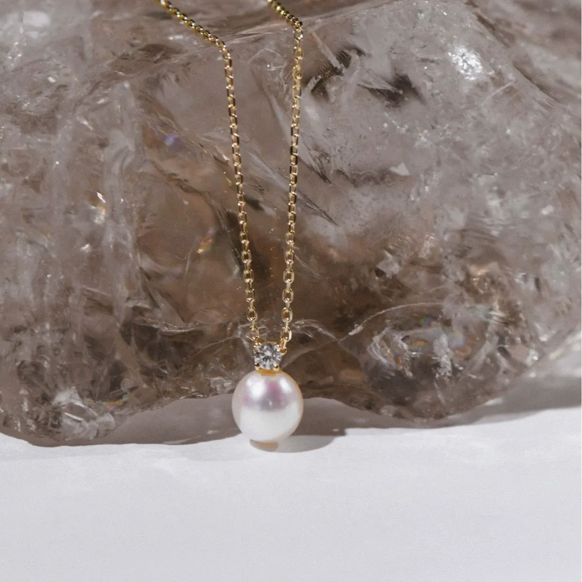 Amélie Classic Pearl Pendant