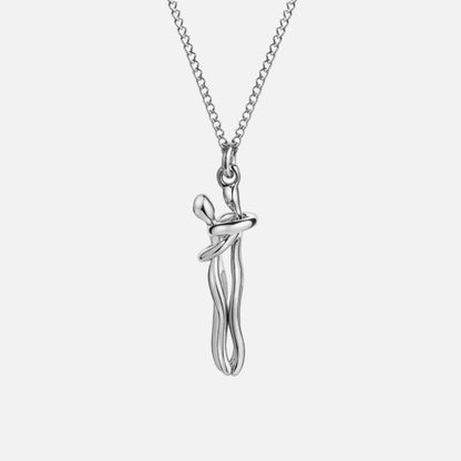 Amely Hug Necklace