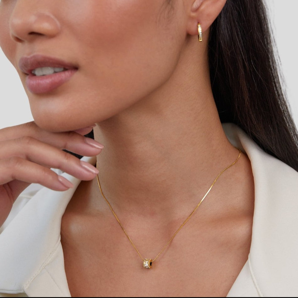 Maia Crystal Necklace