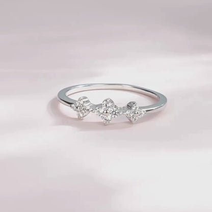 Lydia Clovers Ring