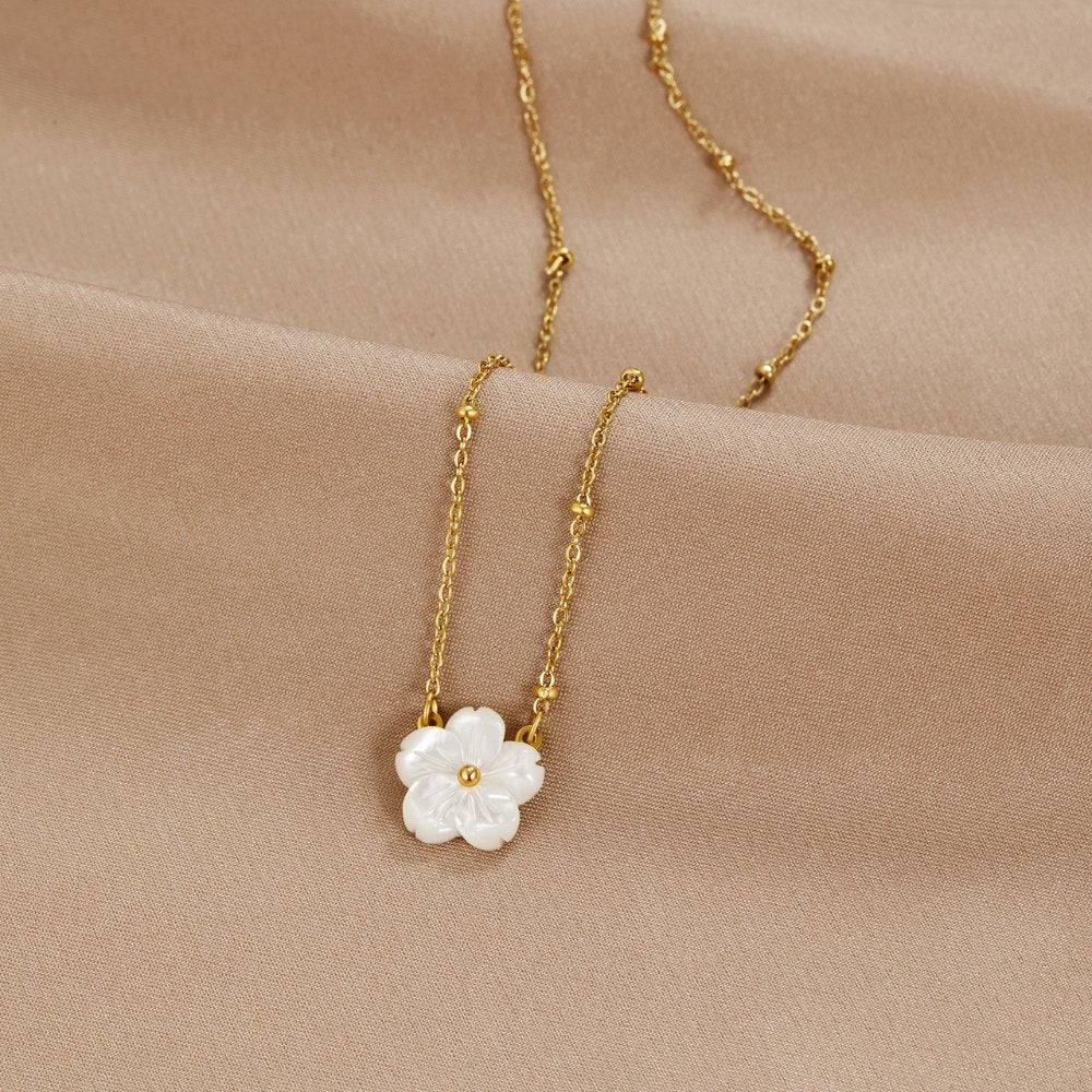 Flora Blossom Necklace