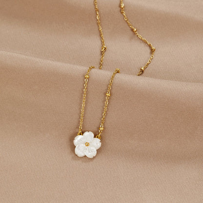 Flora Blossom Necklace